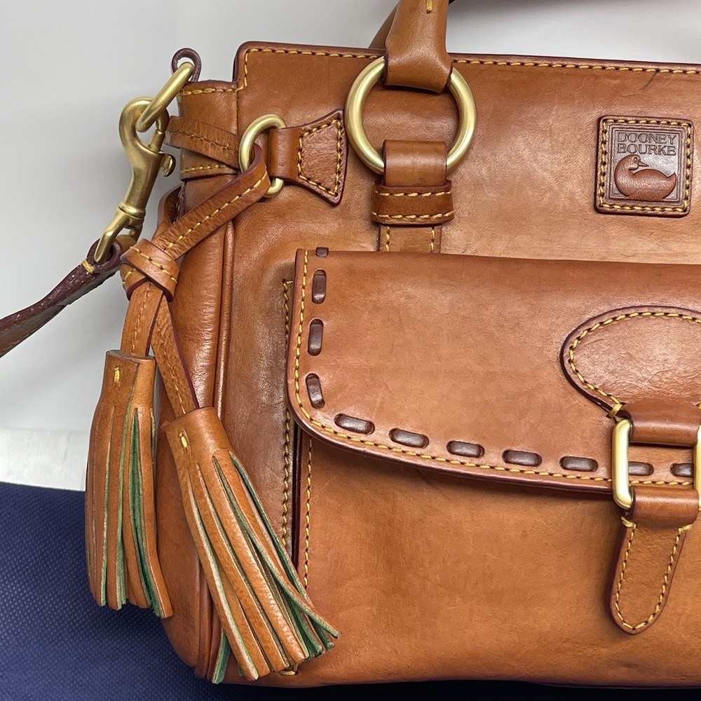 Dooney & Bourke Florentine Medium Pocket Satchel Bag Crossbody Top Handles - Picture 4 of 16